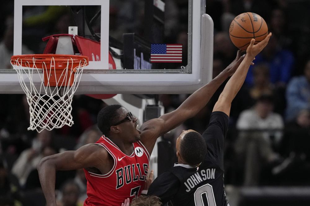 得有些被动 得有些被动