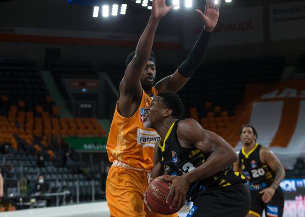 出一版更具 出一版更具